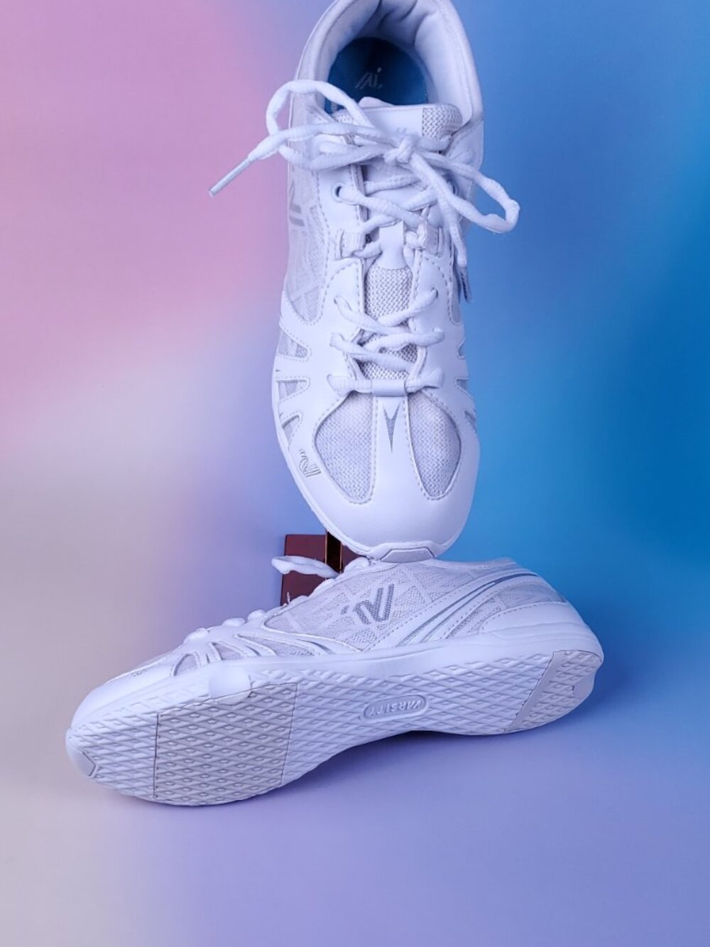 Varsity Last Pass 3.0 (LP3) Cheer Shoes — Women's 8 — Worn Once, Like New